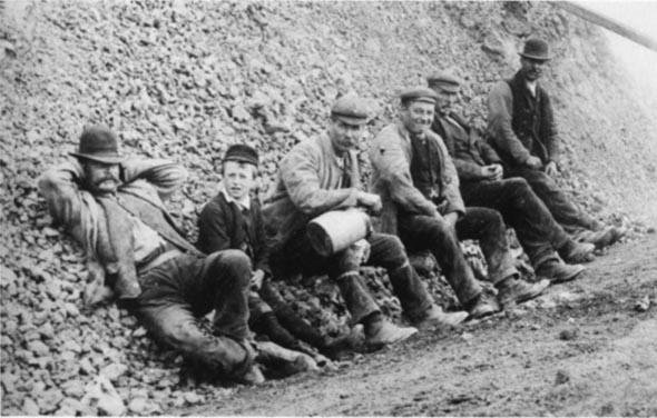 Navvies, the perpetual outsiders
