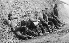 Navvies --the perpetual outsiders