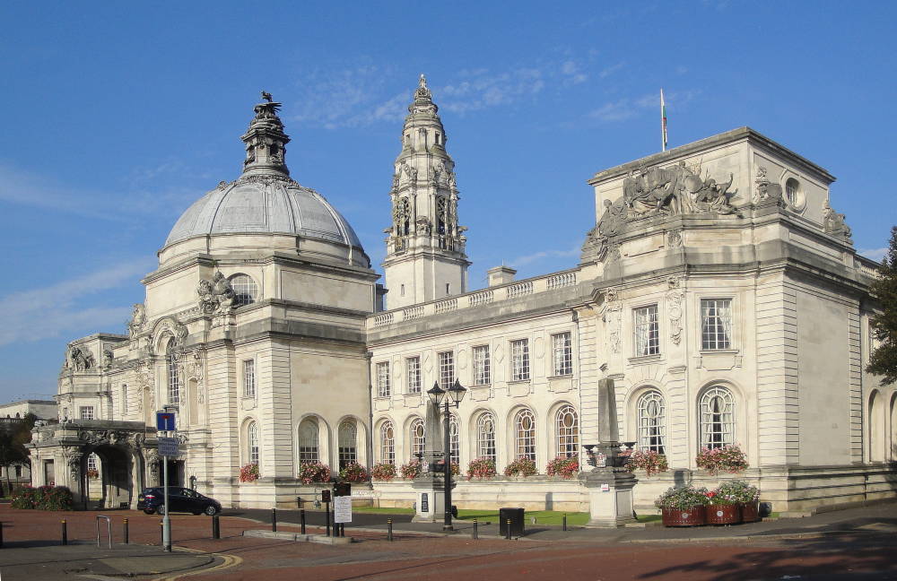 City Hall Cardiff - Table Art