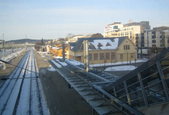 Looking South from the glassed-in skybridge  at Jyväskylä