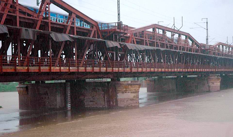 The Old Yamuna Bridge crossing the Yamuna River in Delhi