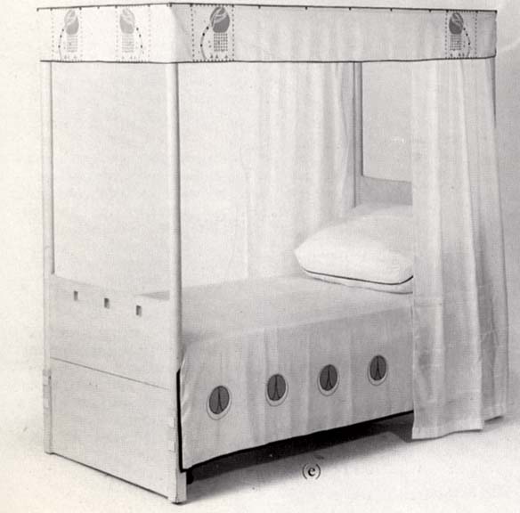 Four-Poster Bed (for the white bedroom)