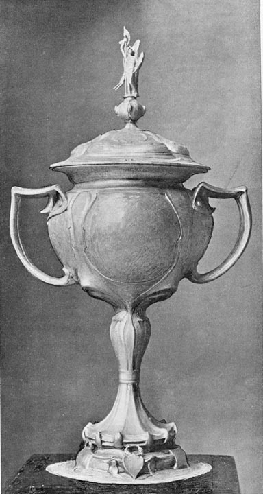 Model of a Challenge Cup 