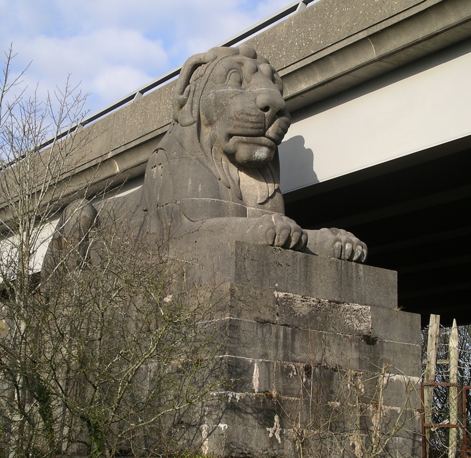 John Thomas's lion sculpture